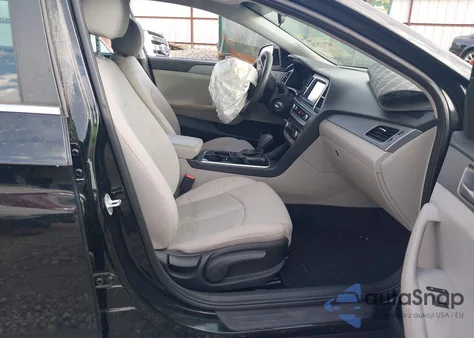 2019 Hyundai Sonata Se z USA, uszkodzony, nr VIN 5NPE24AF2KH738317